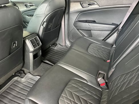 Used 2023 Kia Sportage X-Line Prestige AWD/4WD image 4