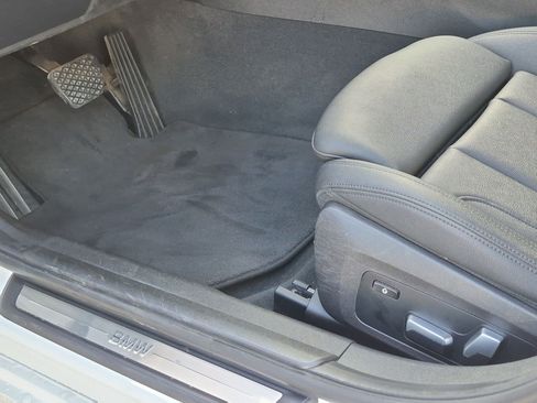 Used 2021 BMW 330i Sedan w/ Driving Assistance Package RWD image 17