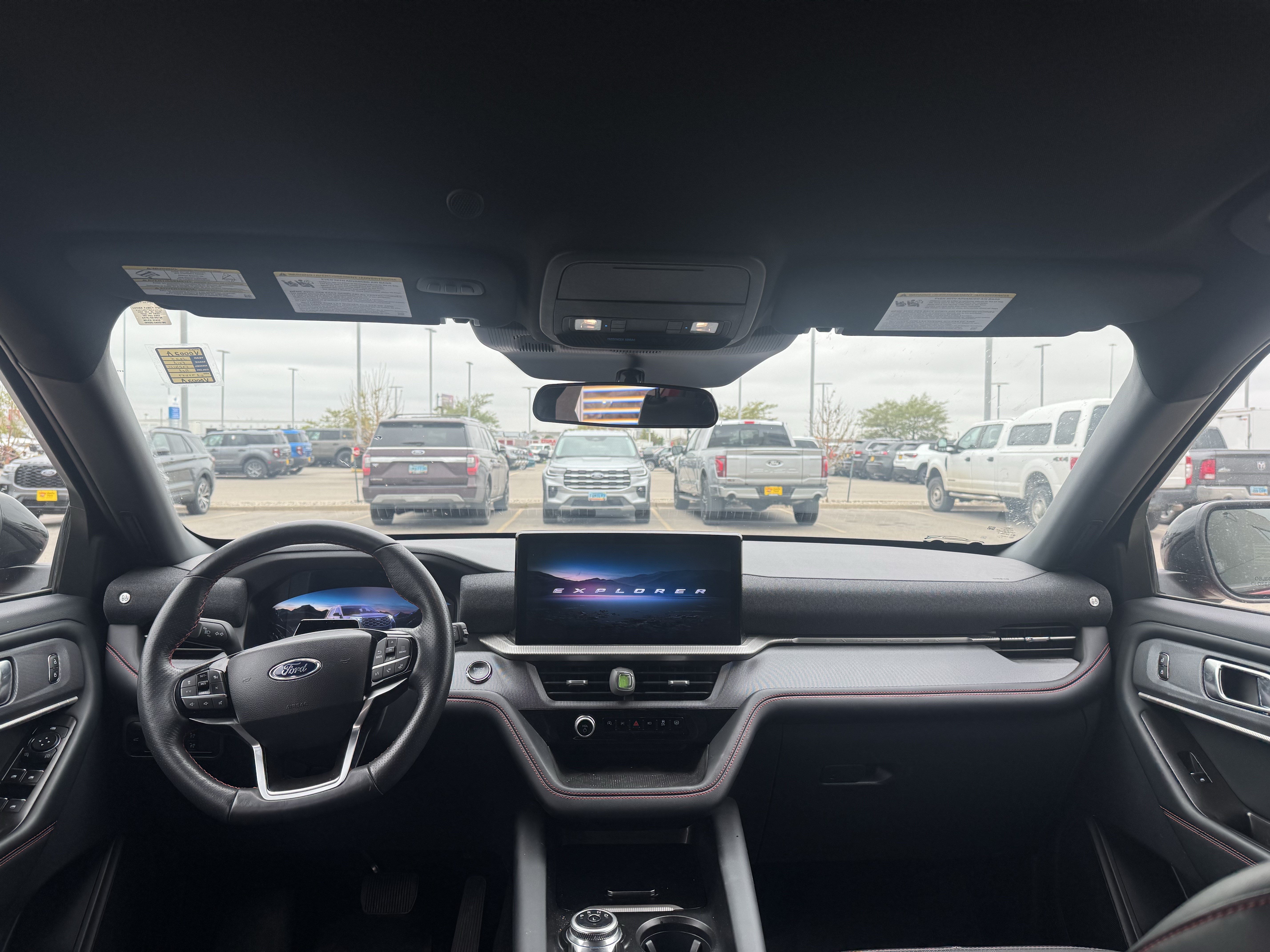 Used 2025 Ford Explorer ST-Line AWD/4WD image 6