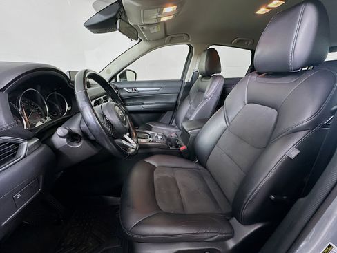 Used 2017 MAZDA CX-5 Touring image 13