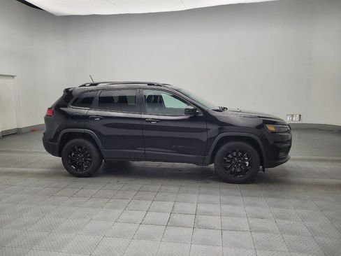 Used 2023 Jeep Cherokee Altitude Lux image 11