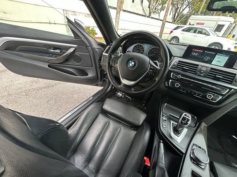 Used 2018 BMW 430i Convertible RWD image 9