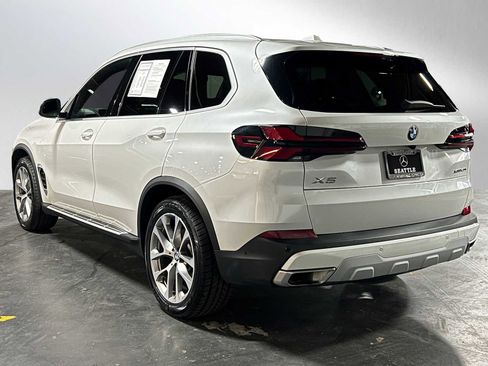 Used 2024 BMW X5 xDrive40i AWD/4WD image 5