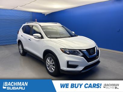 Used 2017 Nissan Rogue SV