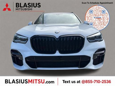 Used 2023 BMW X5 xDrive40i w/ M Sport Package AWD/4WD image 40