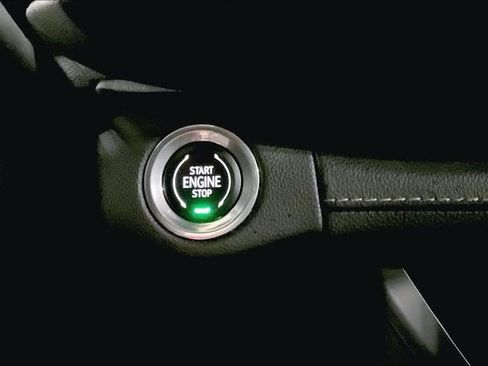 Used 2023 Buick Envision Essence image 31