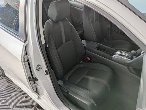 Used 2019 Honda Civic LX image 26