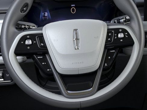 New 2026 Lincoln Aviator 2WD w/ Jet Appearance Package image 12
