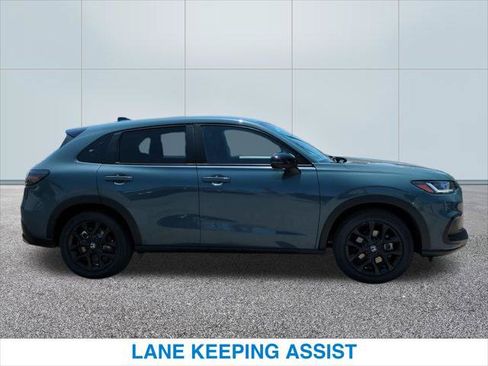 Used 2025 Honda HR-V Sport image 6