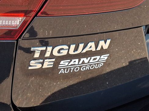 Used 2021 Volkswagen Tiguan SE R-Line w/ 2-Row Tiguan MDO Package AWD/4WD image 33