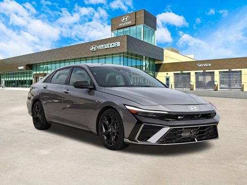 Used 2024 Hyundai Elantra N Line FWD image 3