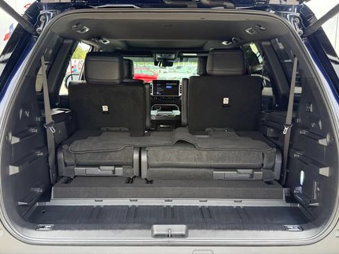 Used 2024 Toyota Sequoia Platinum AWD/4WD image 31