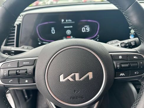 Certified 2023 Kia Sportage EX AWD/4WD image 12