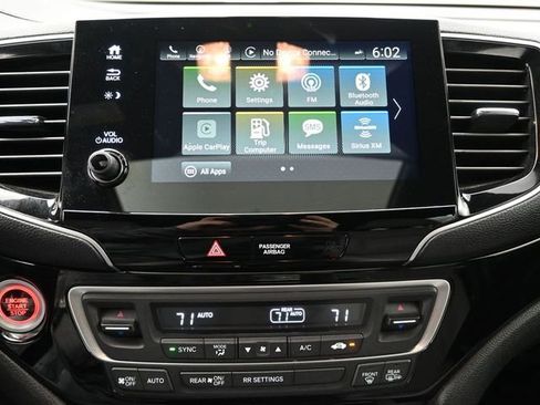 Used 2019 Honda Passport Touring image 9