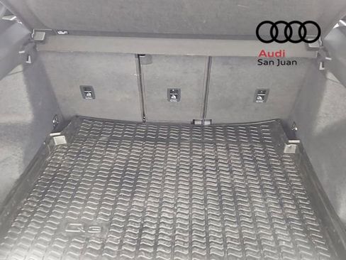 Certified 2025 Audi Q3 2.0T Premium w/ Convenience Package image 9