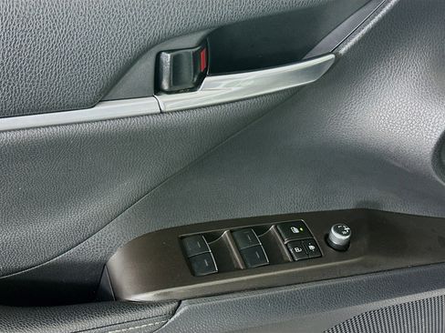 Used 2023 Toyota Camry XSE w/ Navigation Package image 14