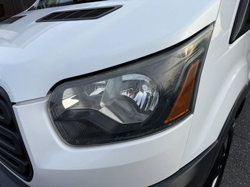 Used 2017 Ford Transit 250 148 Medium Roof RWD image 39