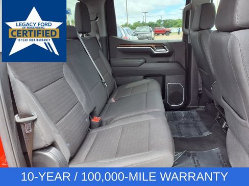 Used 2025 Chevrolet Silverado 1500 LT AWD/4WD image 26