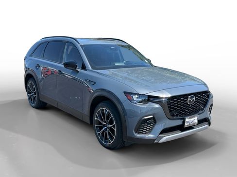 Certified 2025 MAZDA CX-70 Plug-In Hybrid w/ Premium Plus AWD/4WD image 7