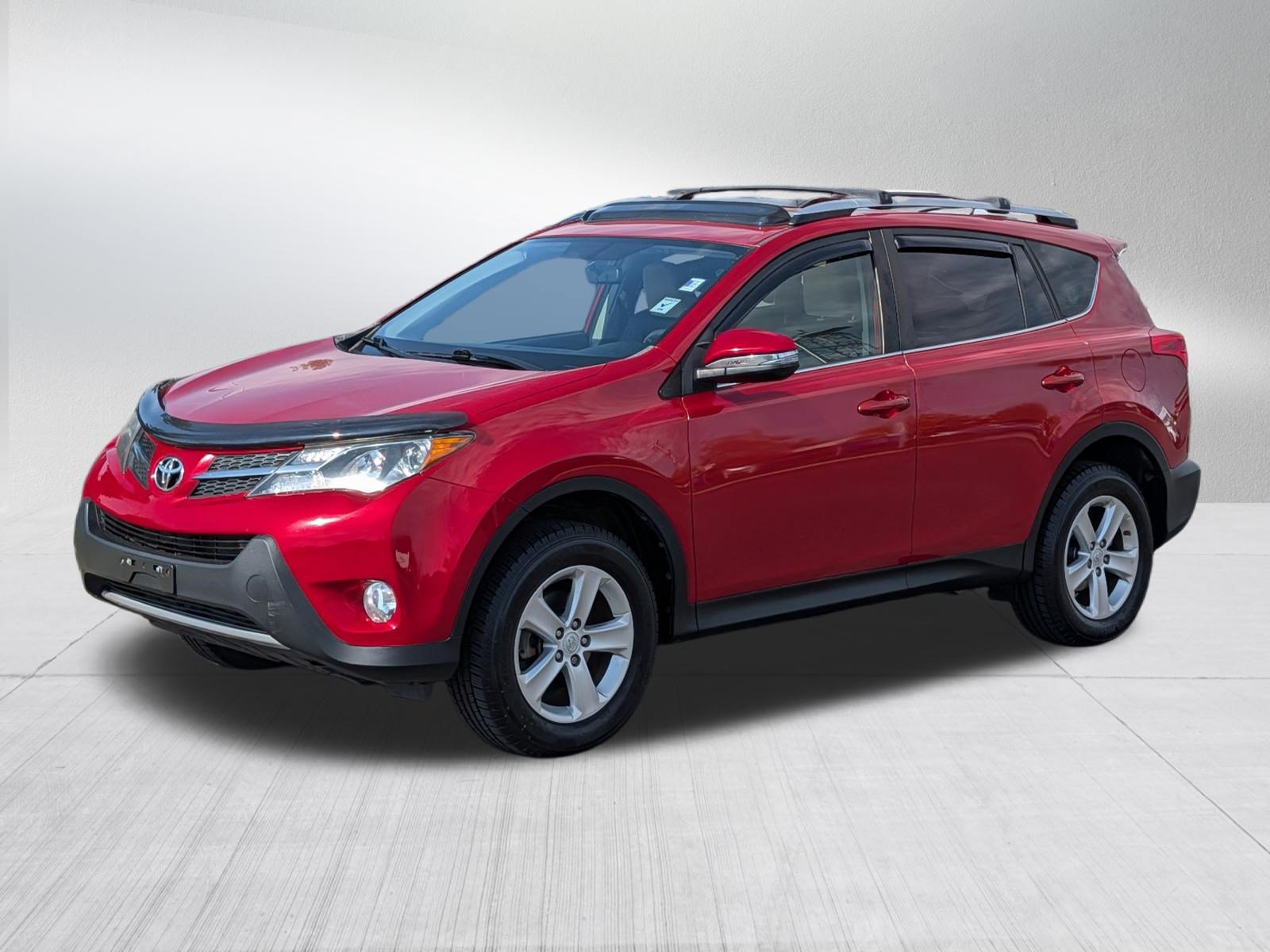 Used 2014 Toyota RAV4 XLE AWD/4WD image 3