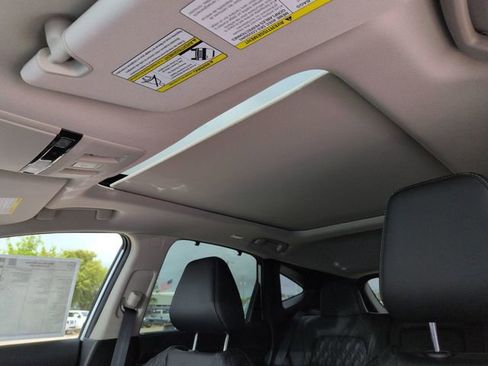 New 2026 Nissan Murano Platinum image 17