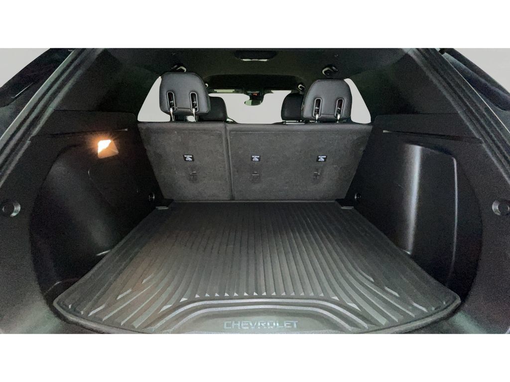 Used 2021 Chevrolet TrailBlazer RS w/ Convenience Package AWD/4WD image 16