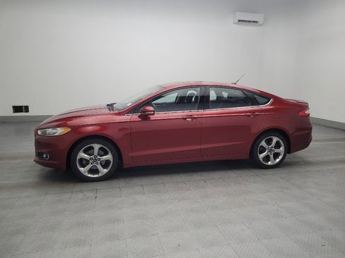 Used 2014 Ford Fusion SE w/ Equipment Group 201A image 2