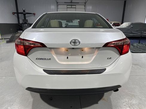 Used 2017 Toyota Corolla LE image 6