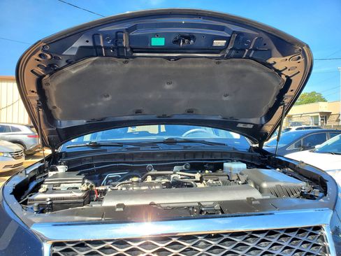 Used 2017 INFINITI QX80 4WD w/ Driver Assistance Package image 66