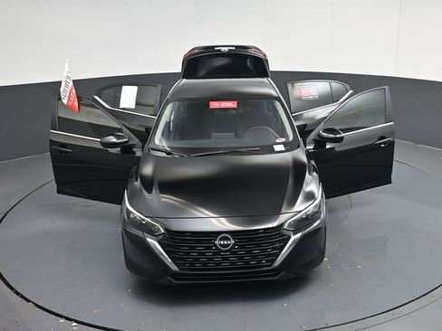 Used 2025 Nissan Sentra S image 55