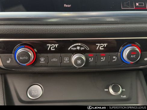 Used 2019 Audi Q3 2.0T Premium Plus w/ Premium Plus Package image 27