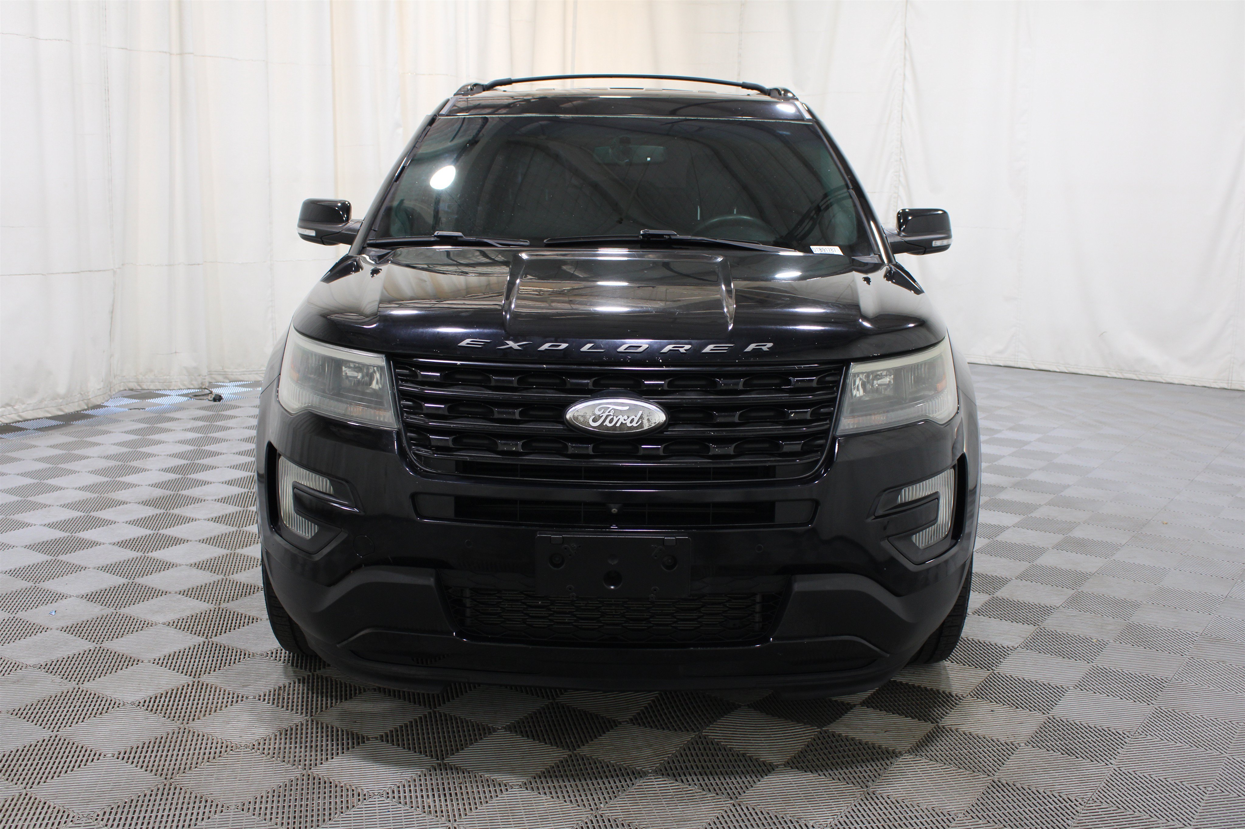 Used 2016 Ford Explorer Sport w/ Equipment Group 401A AWD/4WD image 38
