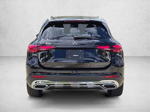 Used 2026 Mercedes-Benz GLC 300 image 7