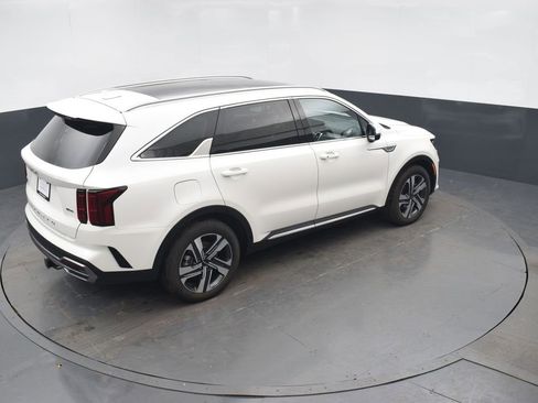 Used 2022 Kia Sorento SX w/ Panoramic Sunroof Package image 43