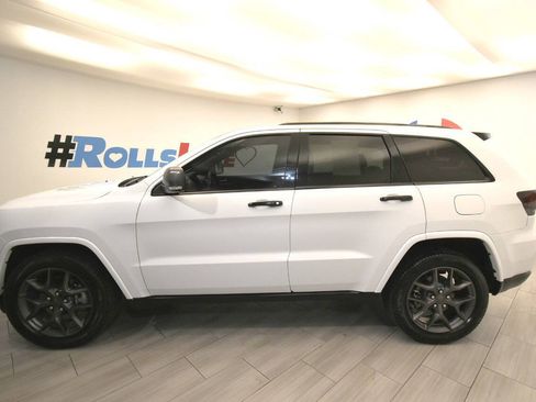 Used 2021 Jeep Grand Cherokee Limited w/ Quick Order Package 28K 80th AWD/4WD image 2