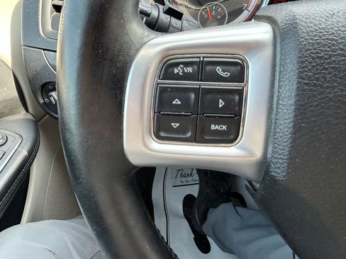 Used 2012 Dodge Grand Caravan Crew w/ Crew Value Pkg FWD image 17