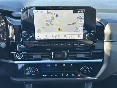 Certified 2023 Nissan Pathfinder SL w/ Lighting Package (N92) image 32