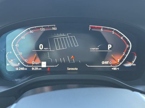 Certified 2025 BMW X4 xDrive30i AWD/4WD image 35