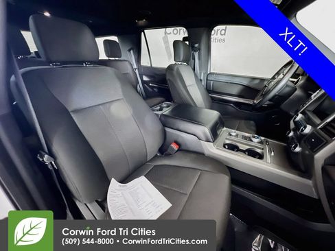 Used 2019 Ford Expedition XLT AWD/4WD image 17