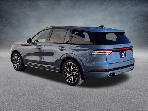 New 2026 Lincoln Aviator Black Label w/ Jet Appearance Package image 5