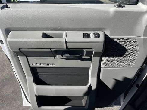 New 2026 Ford E-350 and Econoline 350 Super Duty w/ Power Equipment Group image 19