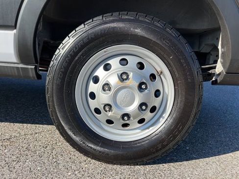 Used 2023 Ford Transit 250 Medium Roof AWD w/ Load Area Protection Package image 15