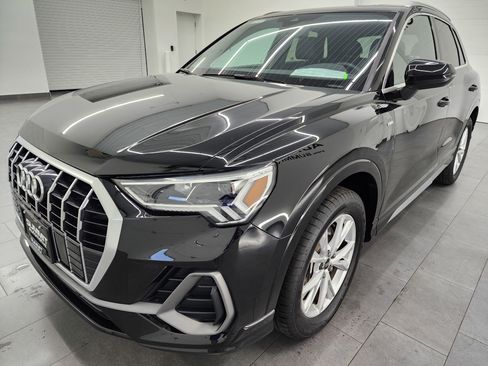 Used 2024 Audi Q3 2.0T Premium image 7