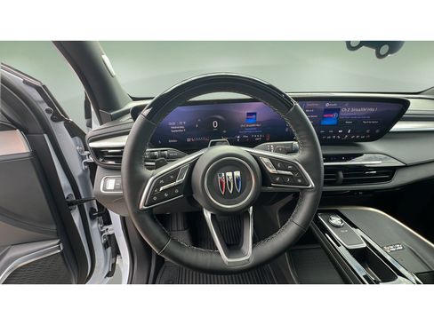 Certified 2026 Buick Enclave Avenir w/ Super Cruise Package AWD/4WD image 22