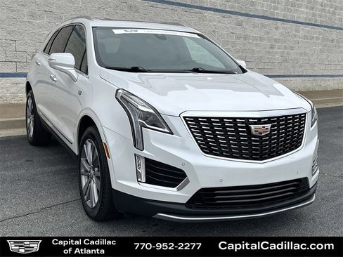 Used 2025 Cadillac XT5 Premium Luxury image 1
