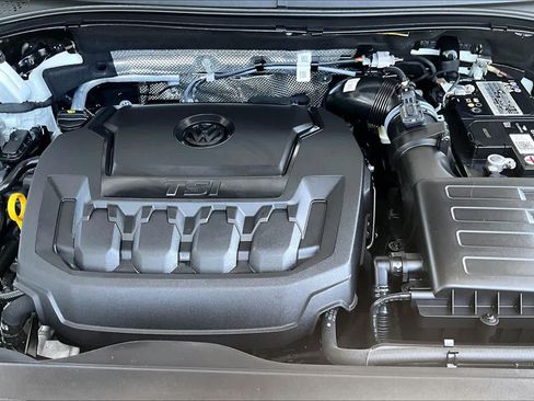 Certified 2023 Volkswagen Tiguan S FWD image 29