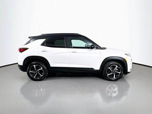 Used 2021 Chevrolet TrailBlazer RS w/ Sun and Liftgate Package AWD/4WD image 6