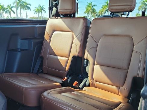 Certified 2024 Ford Bronco Heritage Edition image 13