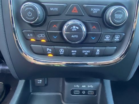 Used 2018 Dodge Durango GT w/ Premium Group image 22