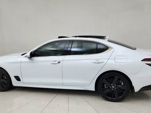 Used 2023 Genesis G70 2.0T w/ Sport Prestige Package image 4